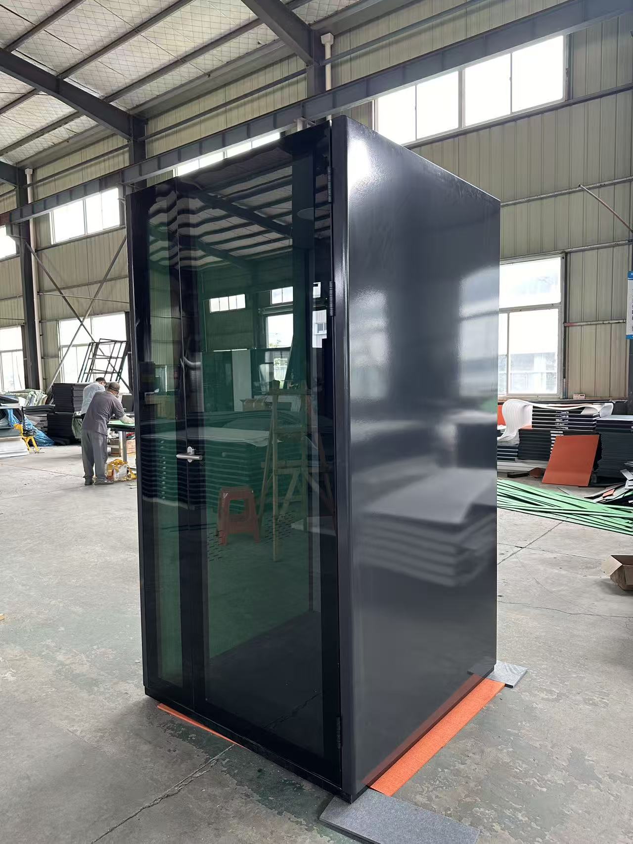 VeraBox Office Pod Pro (Standard)